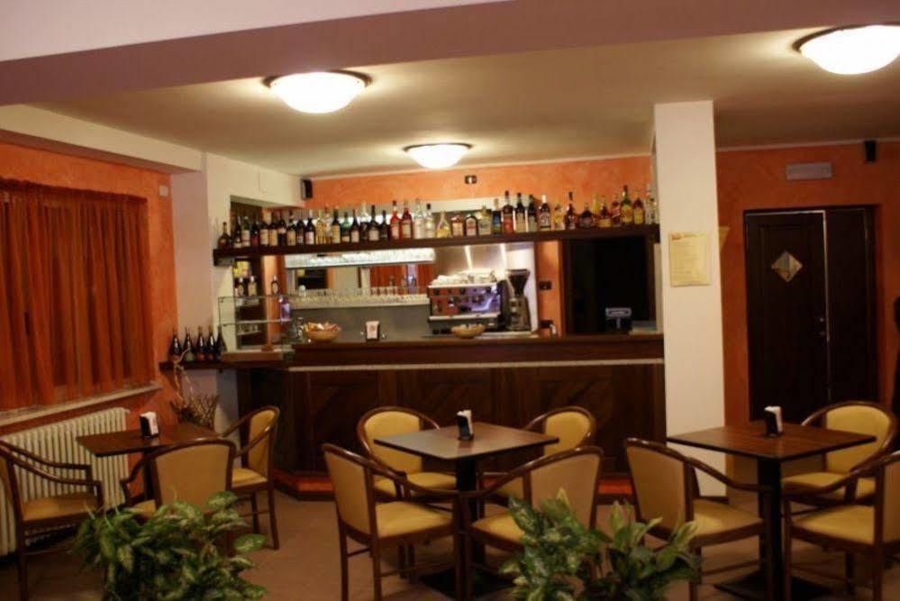 Limone Palace Aparthotel Limone Piemonte Exterior foto